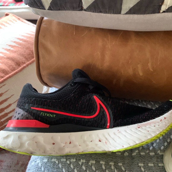 Nike - Men's React Infinity Run Flyknit 3 - Picture 6 of 8